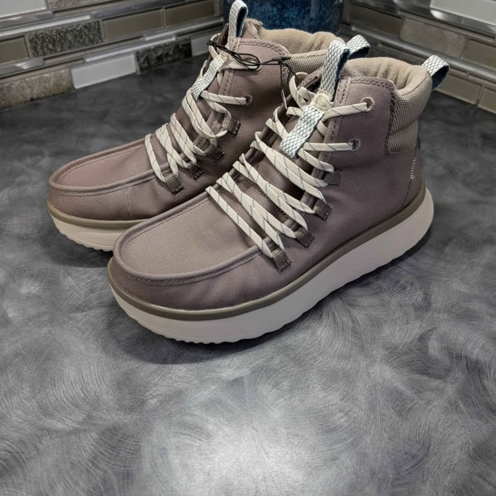 Hey Dude Wendy Peak Apres Boots